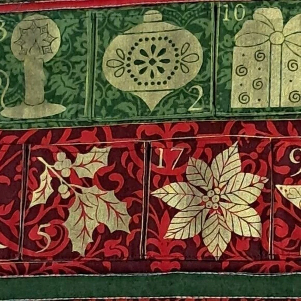 Christmas Advent Calendar QUILTED‎ HANDMADE Pockets
